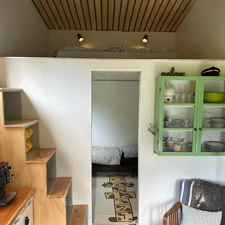 Tinyhouse *
