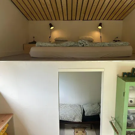 Bed & Breakfast Tinyhouse